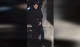 王鹤棣吃瓜的眼神娱乐,揭秘娱乐圈幕后真相