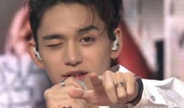 黄旭熙爆料男友视频,引发网友热议